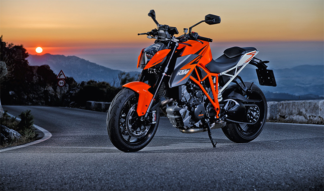 ktm-superduke-r-1290-1